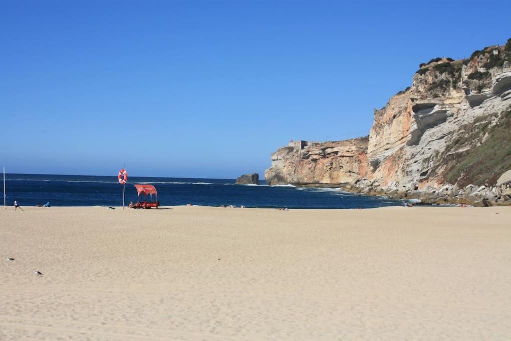 The Green Gate Patio House Nazaré Buitenkant foto